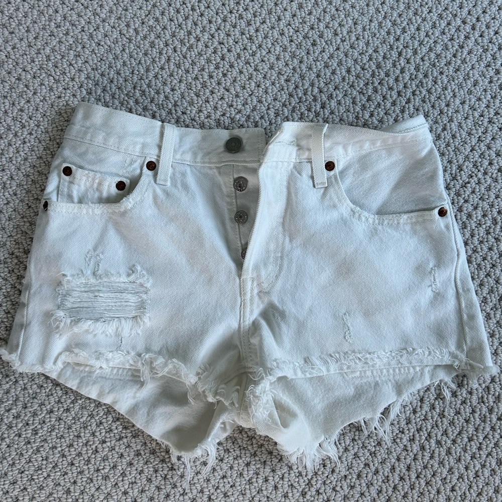 Women’s Levi’s 501 High Rise Denim Shorts in White